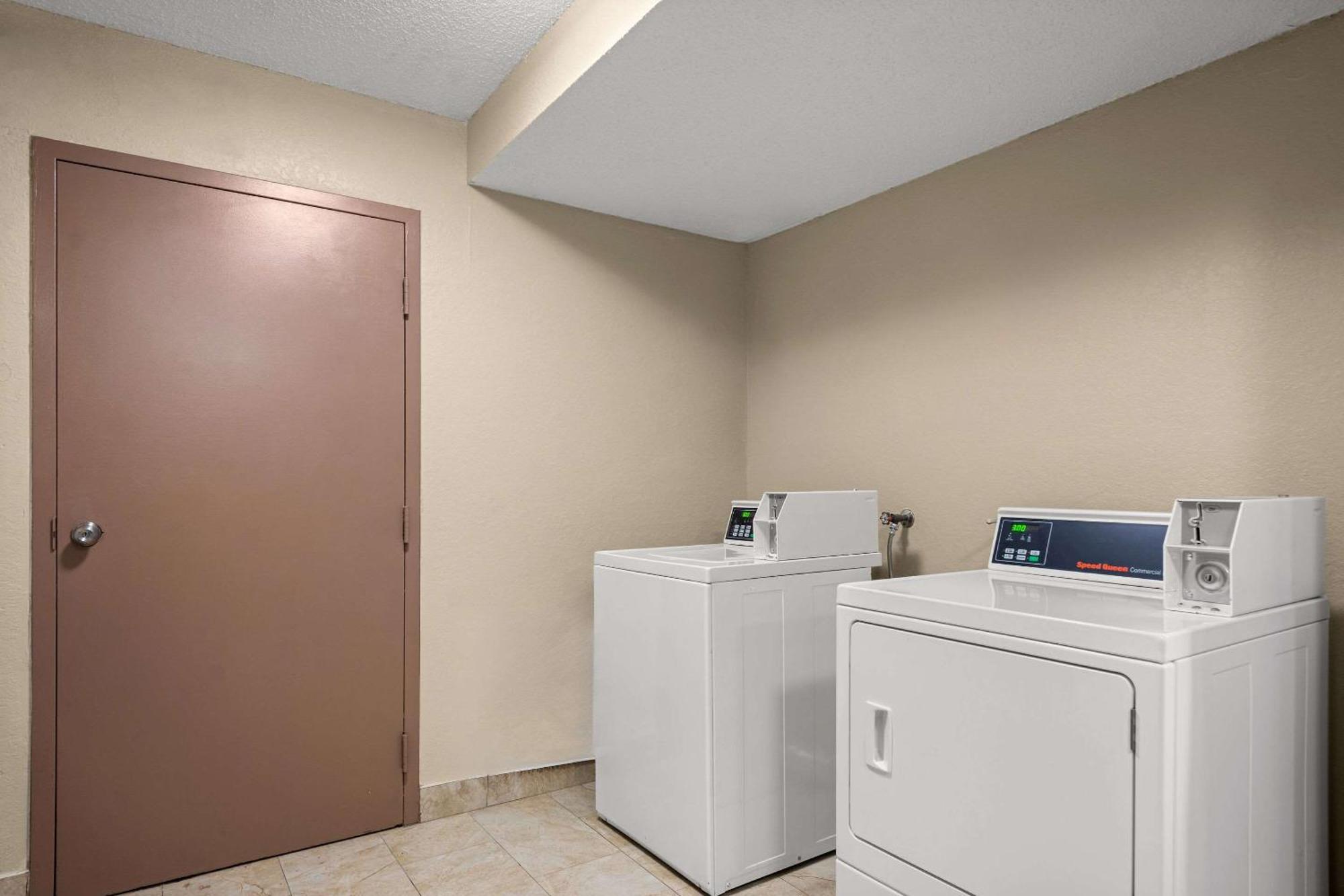 Quality Inn Sarasota I-75 Vamo Exteriér fotografie